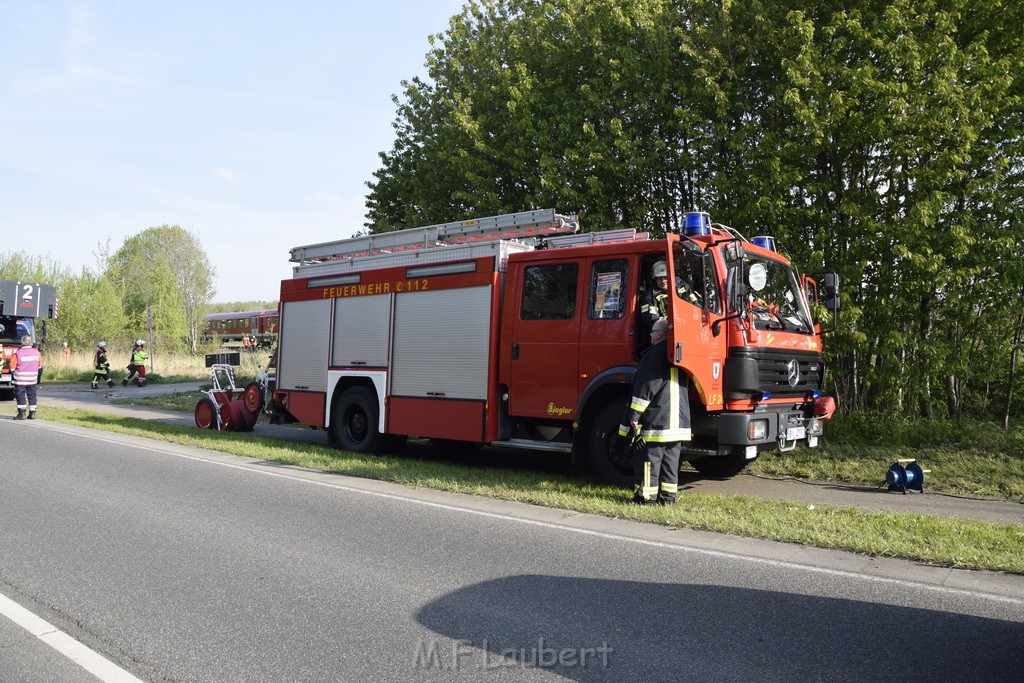 Schwerer VU LKW Zug Bergheim Kenten Koelnerstr P004.JPG - Miklos Laubert